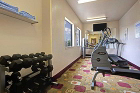 Best Western Plus Denton Inn & Suites