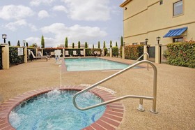 Best Western Plus Denton Inn & Suites