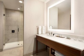 Embassy Suites by Hilton Denton Convention Center