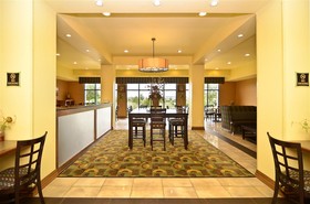 Best Western Plus Christopher Inn & Suites