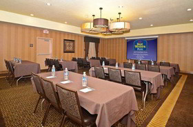 Best Western Plus Christopher Inn & Suites