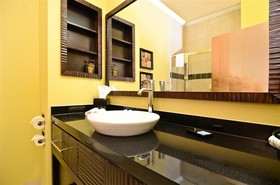 Best Western Plus Christopher Inn & Suites