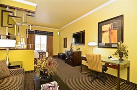 Best Western Plus Christopher Inn & Suites