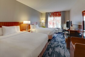 Fairfield Inn & Suites Fort Worth I-30 West Near NAS JRB