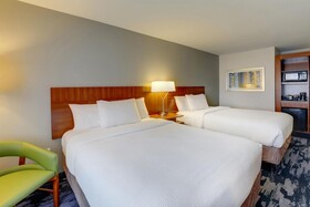 Fairfield Inn & Suites Fort Worth I-30 West Near NAS JRB