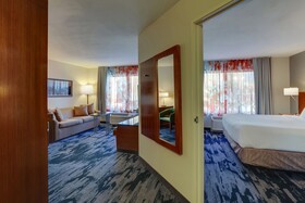 Fairfield Inn & Suites Fort Worth I-30 West Near NAS JRB