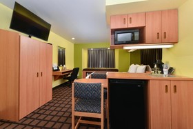 Microtel Inn & Suites by Wyndham Ft. Worth North/At Fossil