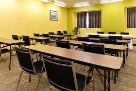 Microtel Inn & Suites by Wyndham Ft. Worth North/At Fossil