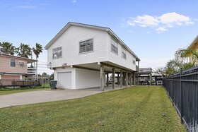 Catch of the Day 3 BR Home by RedAwning
