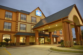 Best Western Plus Hobby Airport Inn & Suites