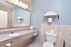 Best Western Plus Northwest Inn & Suites