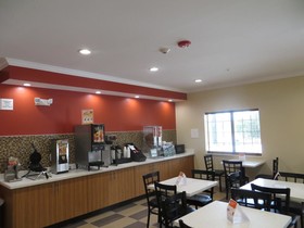 Econo Lodge Inn & Suites Houston NW-Cy-Fair