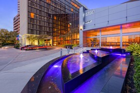 Marriott Houston West Loop by The Galleria