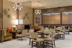 Marriott Houston West Loop by The Galleria