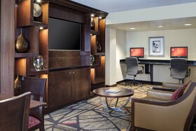 Marriott Houston West Loop by The Galleria