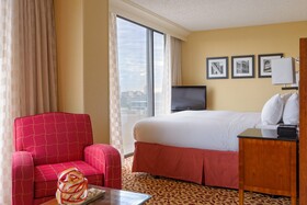 Marriott Houston West Loop by The Galleria