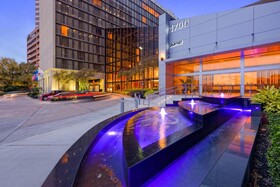 Marriott Houston West Loop by The Galleria