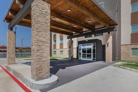 Best Western Plus Westheimer-Westchase Inn & Suites