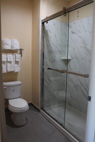 Express Inn & Suites