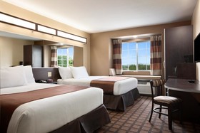 Microtel Inn & Suites by Wyndham Kenedy