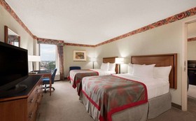 DoubleTree by Hilton Laredo