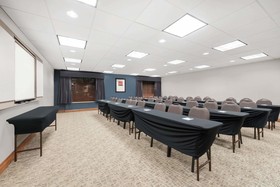 Holiday Inn Express & Suites Longview North