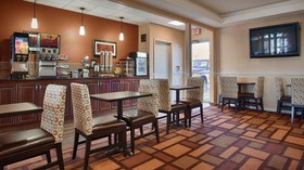Best Western Plus Lubbock Windsor Inn