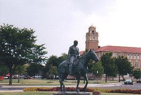 Best Western Plus Lubbock Windsor Inn