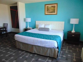 Howard Johnson by Wyndham Lubbock TX