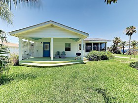 Breezy Cottage by RedAwning
