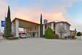Budget Inn