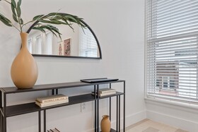 The Continental, powered by Placemakr - Downtown - Market Square