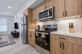 The Continental, powered by Placemakr - Downtown - Market Square