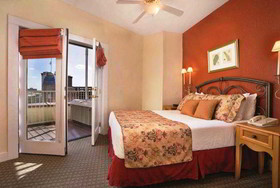 Club Wyndham Riverside Suites