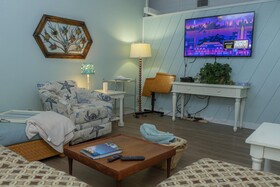 Lil Caribbean Vibes Home