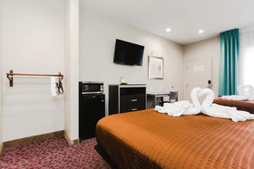 Express Inn-Spring