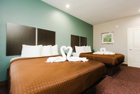 Express Inn-Spring