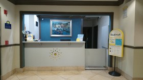 Days Inn & Suites by Wyndham NASA Space Center Houston