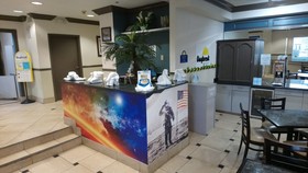 Days Inn & Suites by Wyndham NASA Space Center Houston