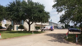 Days Inn & Suites by Wyndham NASA Space Center Houston