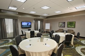 Hampton Inn and Suites Winnie