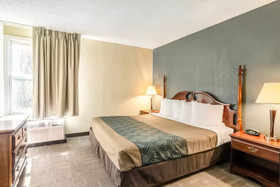 Econo Lodge Inn & Suites Radford-Blacksburg Area