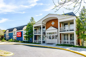 Econo Lodge Inn & Suites Radford-Blacksburg Area