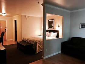 Best Western Wesley Inn & Suites