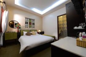 Artisan Boutique Hotel