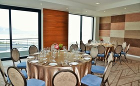 Blaauwberg Beach Hotel
