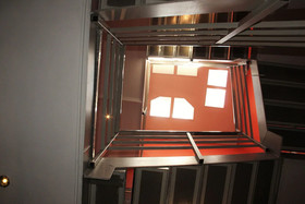 Forty 8 Backpackers Hotel