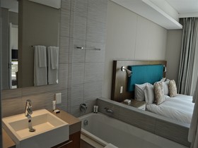 aha Harbour Bridge Hotel & Suites by Home From Home