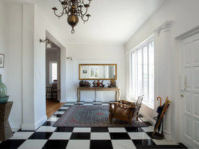 The Glam Guesthouse