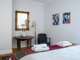 The Glam Guesthouse